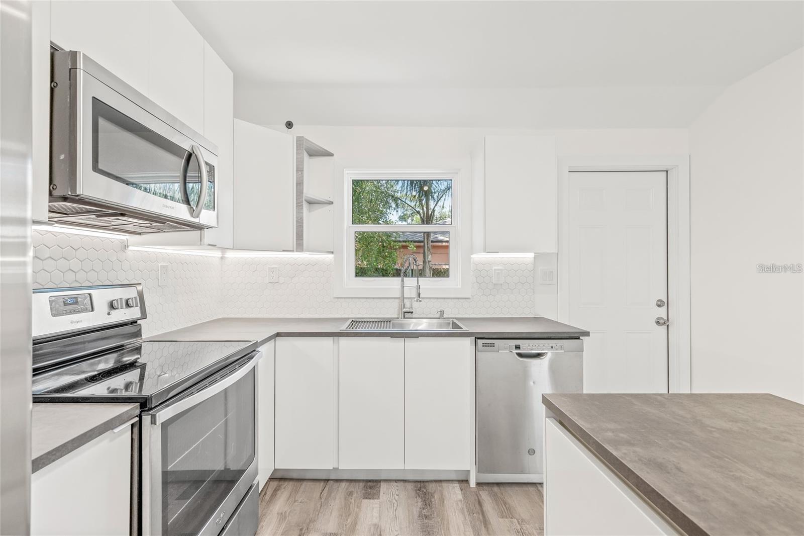 6907 20TH ST, TAMPA, FL, 33610