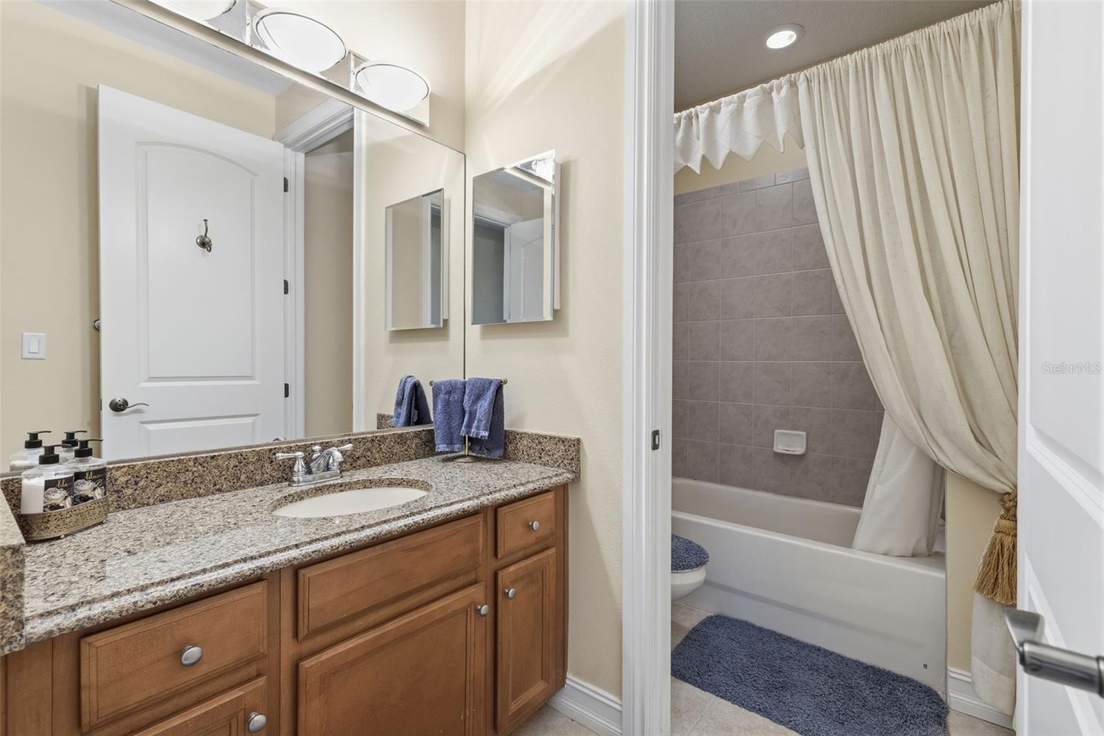 4113 COURTSIDE WAY, TAMPA, FL, 33618