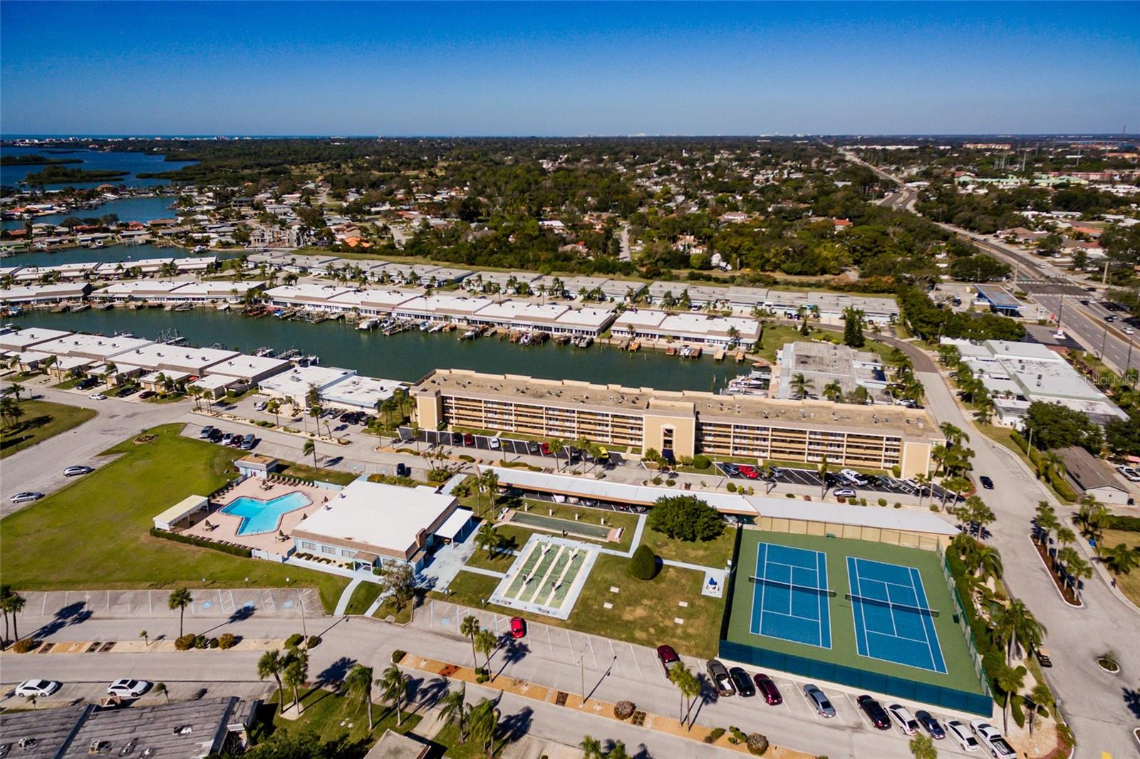 1 S BOCA CIEGA POINT BLVD #204, ST PETERSBURG, FL, 33708