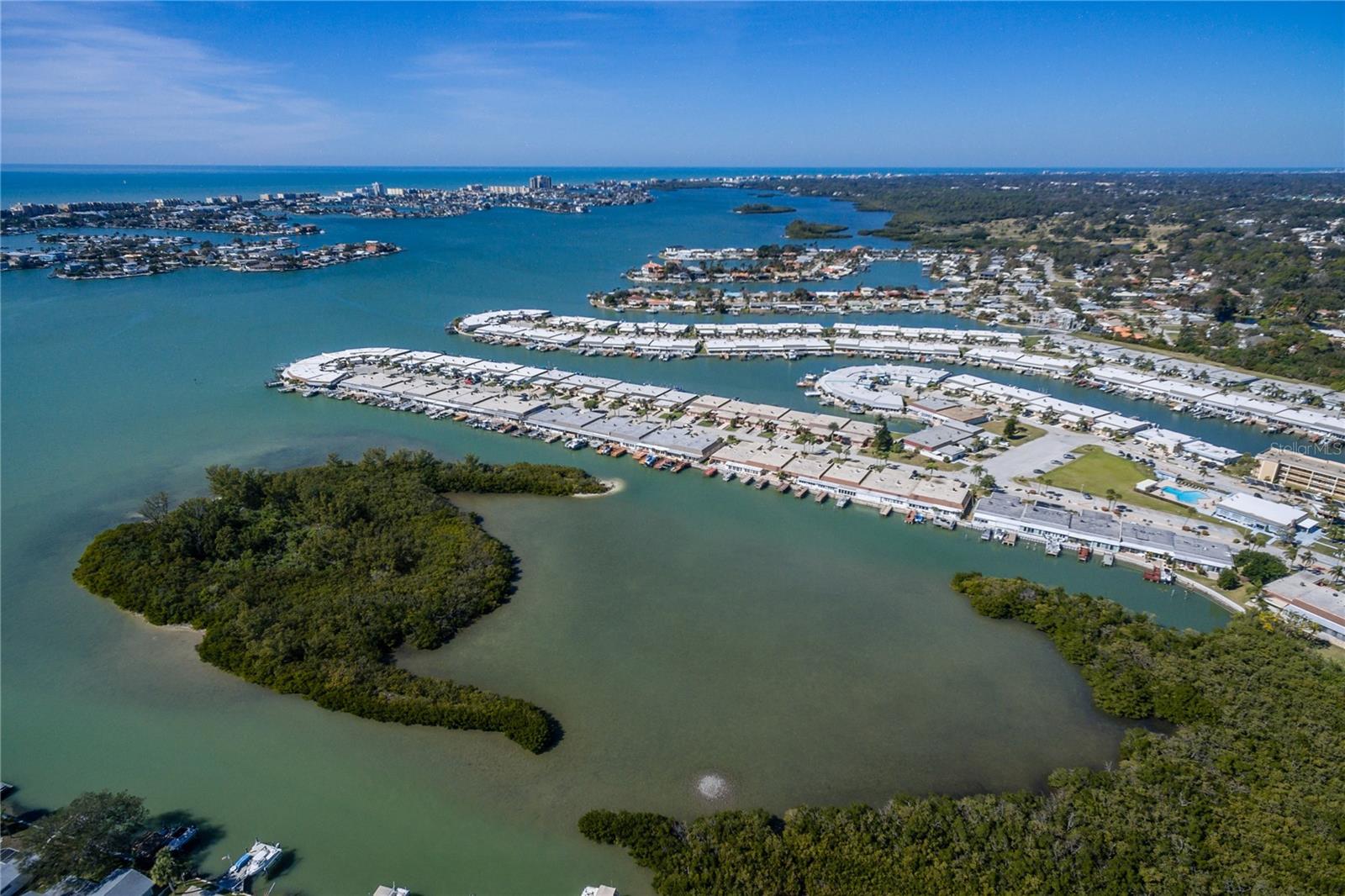 1 S BOCA CIEGA POINT BLVD #204, ST PETERSBURG, FL, 33708