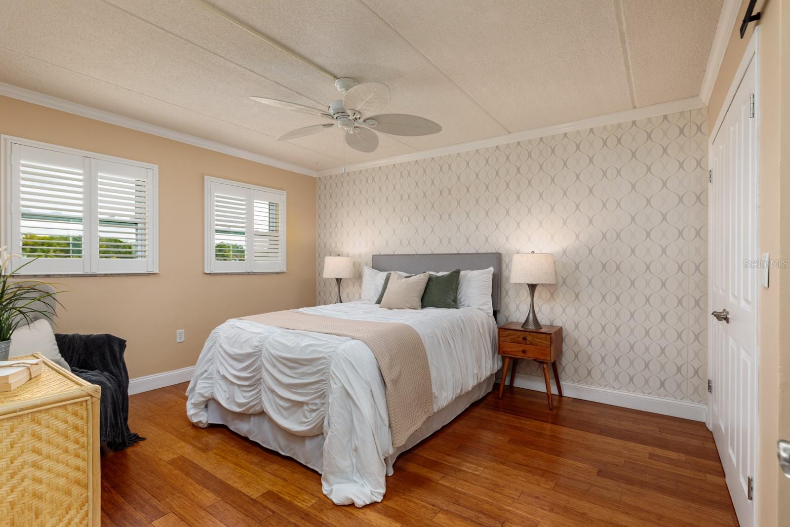 1 S BOCA CIEGA POINT BLVD #204, ST PETERSBURG, FL, 33708