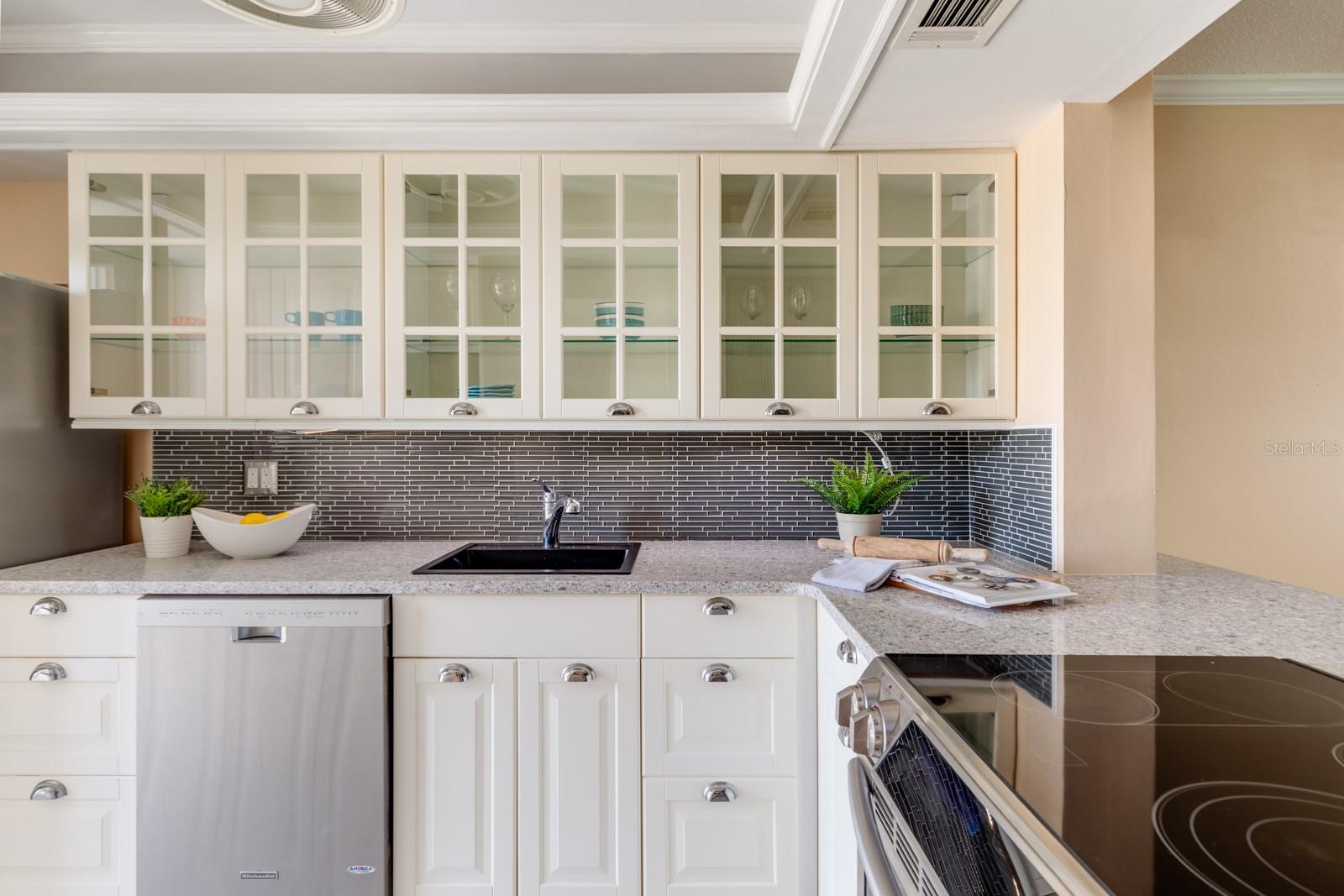 1 S BOCA CIEGA POINT BLVD #204, ST PETERSBURG, FL, 33708