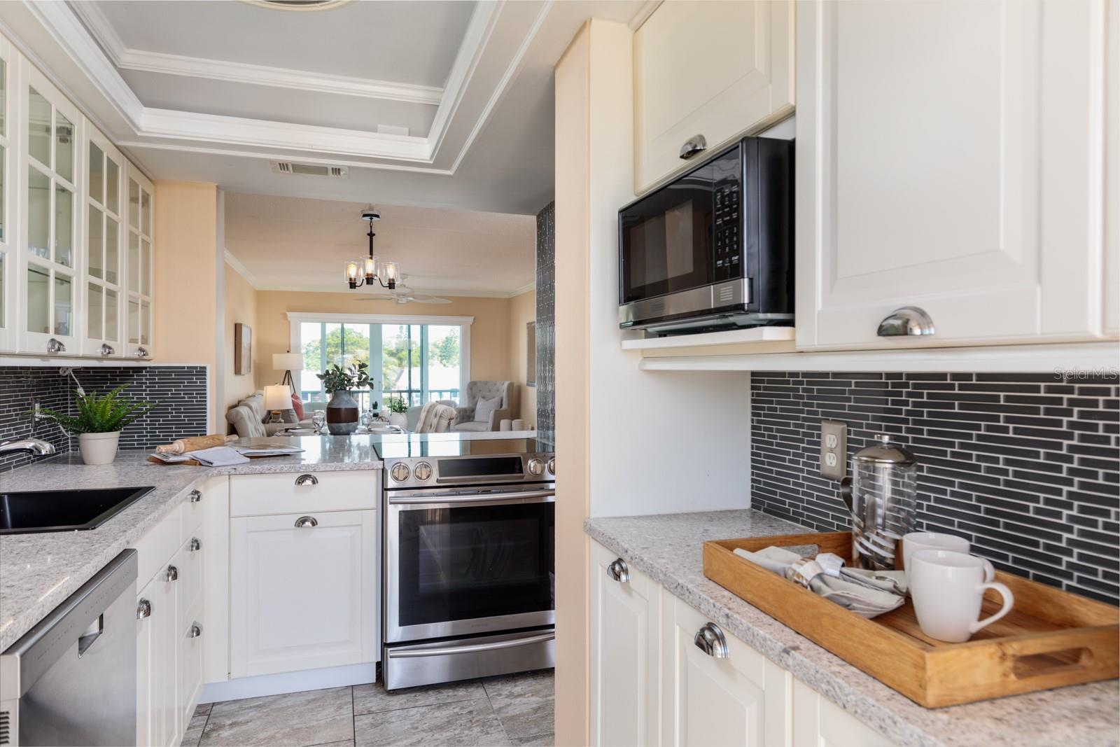 1 S BOCA CIEGA POINT BLVD #204, ST PETERSBURG, FL, 33708
