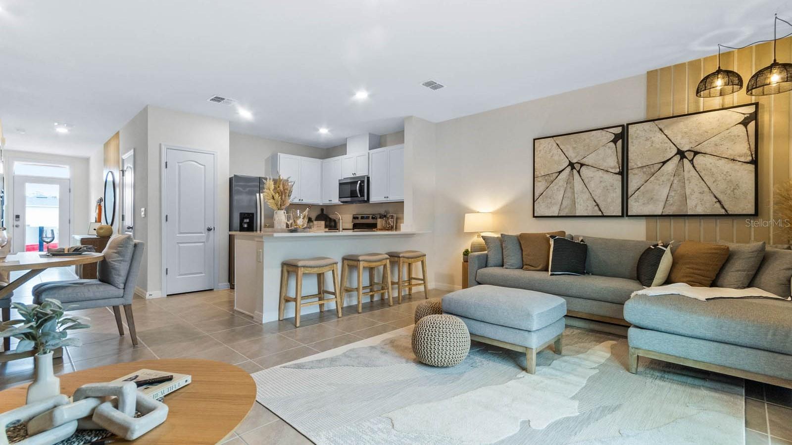 31211 MIDNIGHT SUN WAY, WESLEY CHAPEL, FL, 33545