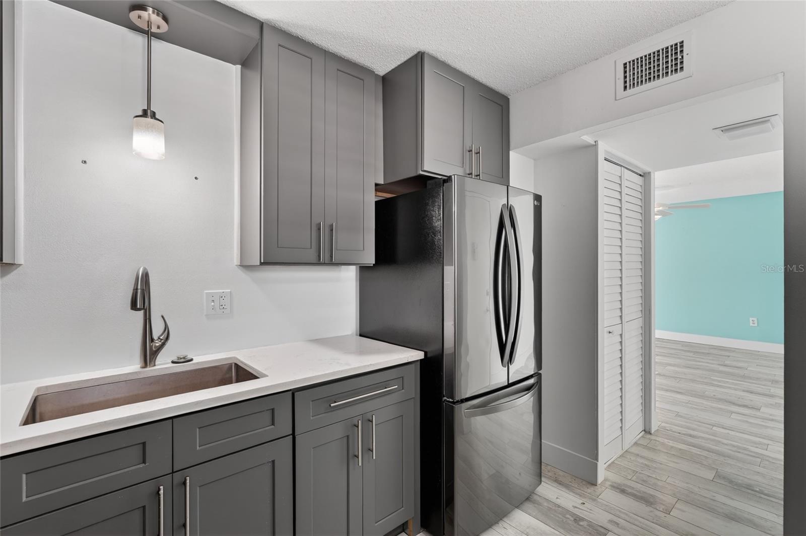 7465 BAY ISLAND DR S #217, SOUTH PASADENA, FL, 33707