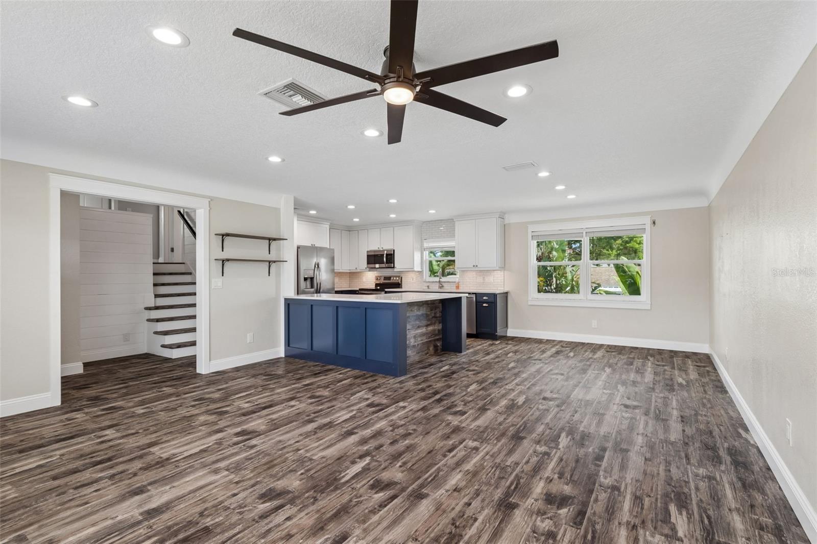 13548 BELLEWOOD AVE, SEMINOLE, FL, 33776