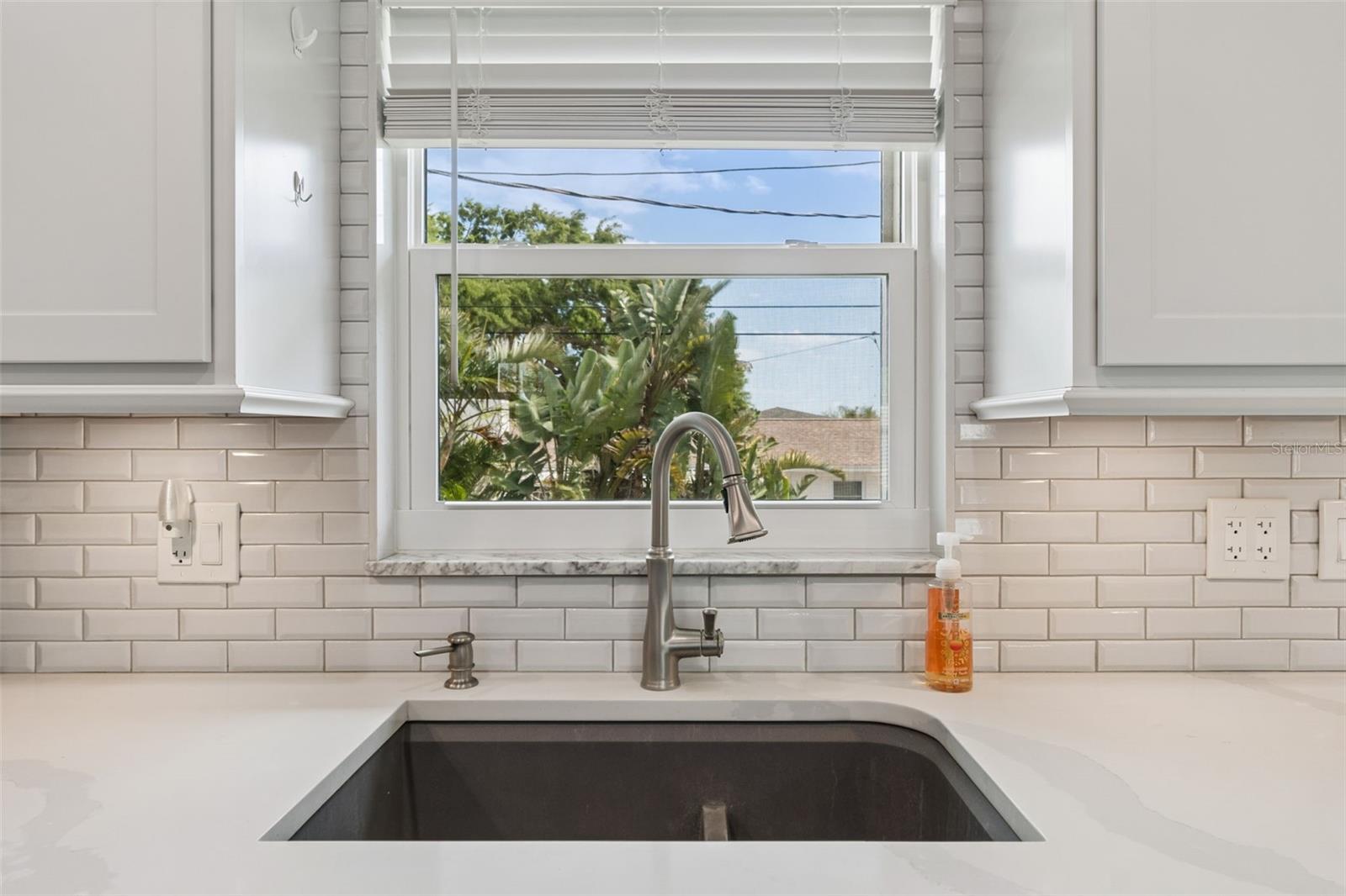 13548 BELLEWOOD AVE, SEMINOLE, FL, 33776