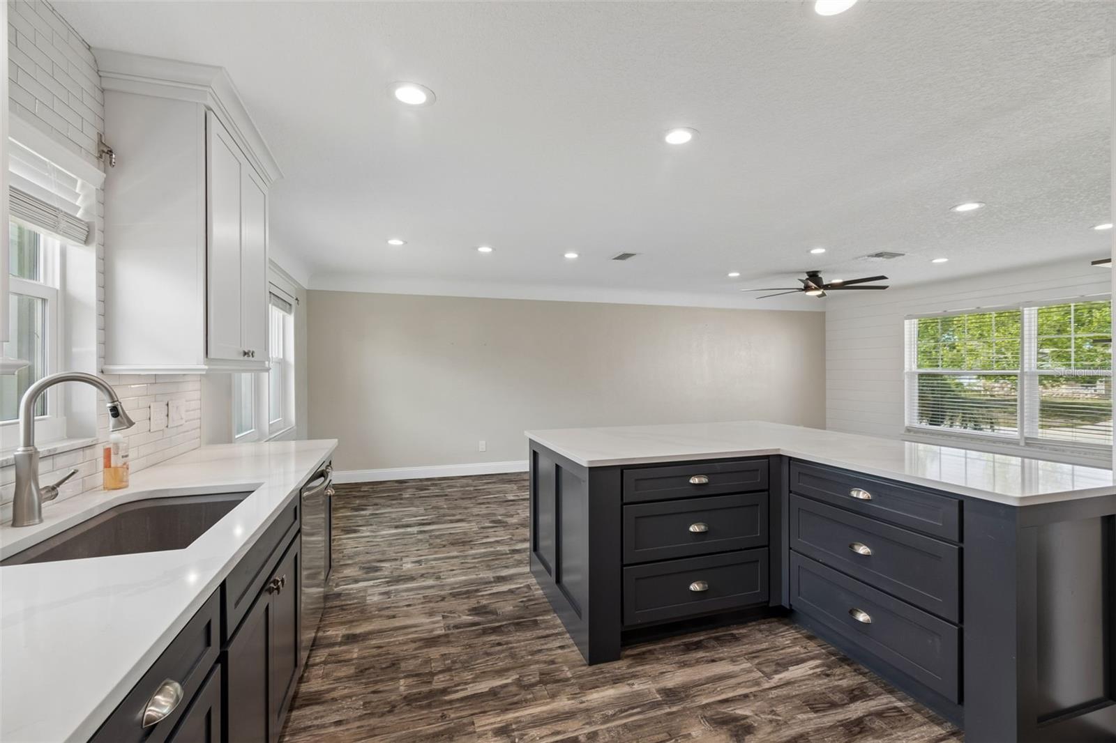 13548 BELLEWOOD AVE, SEMINOLE, FL, 33776