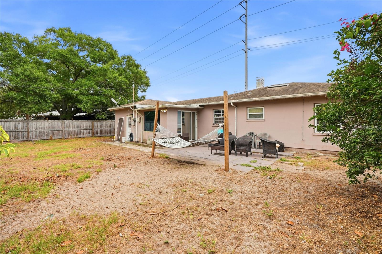 10895 71ST AVE, SEMINOLE, FL, 33772