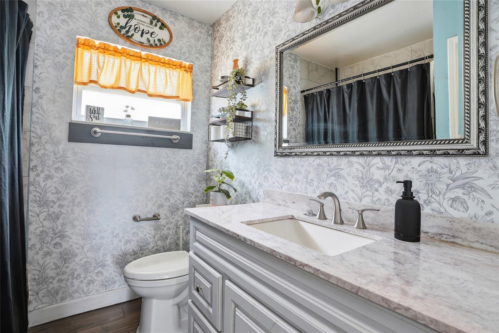 10895 71ST AVE, SEMINOLE, FL, 33772