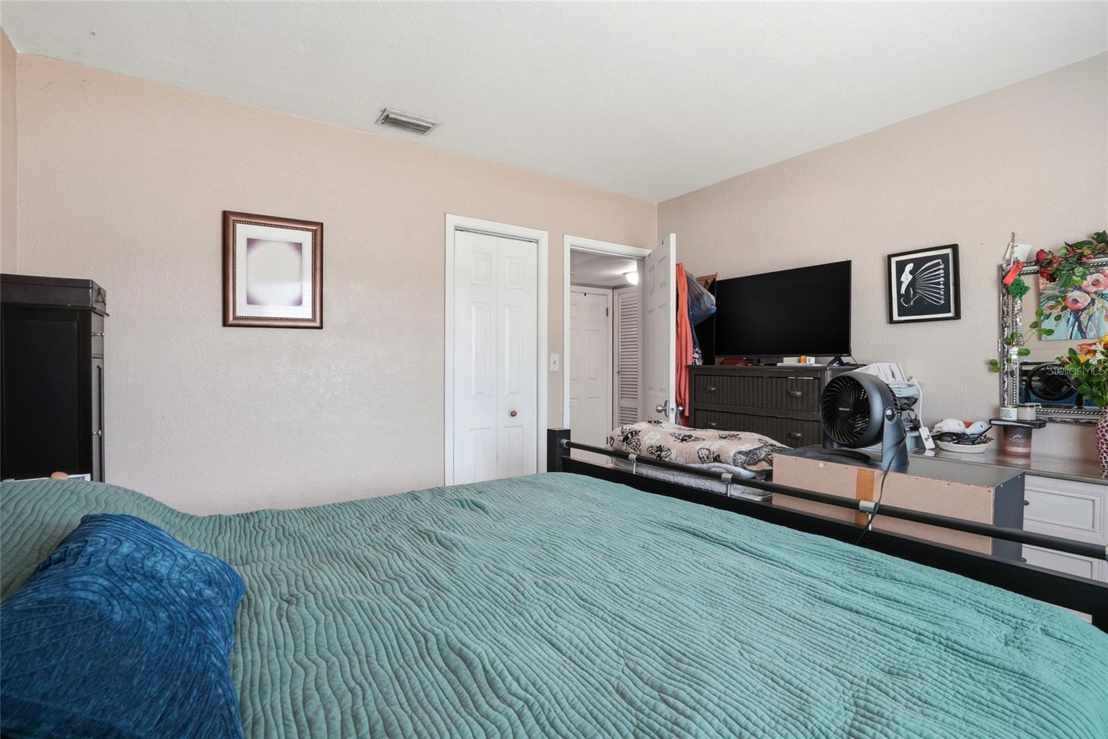 10895 71ST AVE, SEMINOLE, FL, 33772
