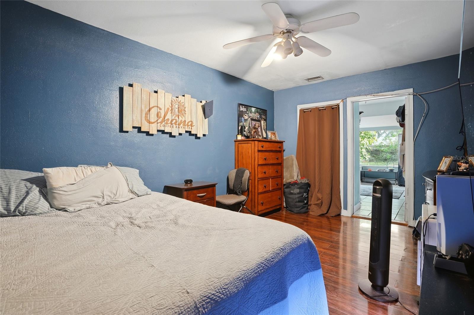 10895 71ST AVE, SEMINOLE, FL, 33772