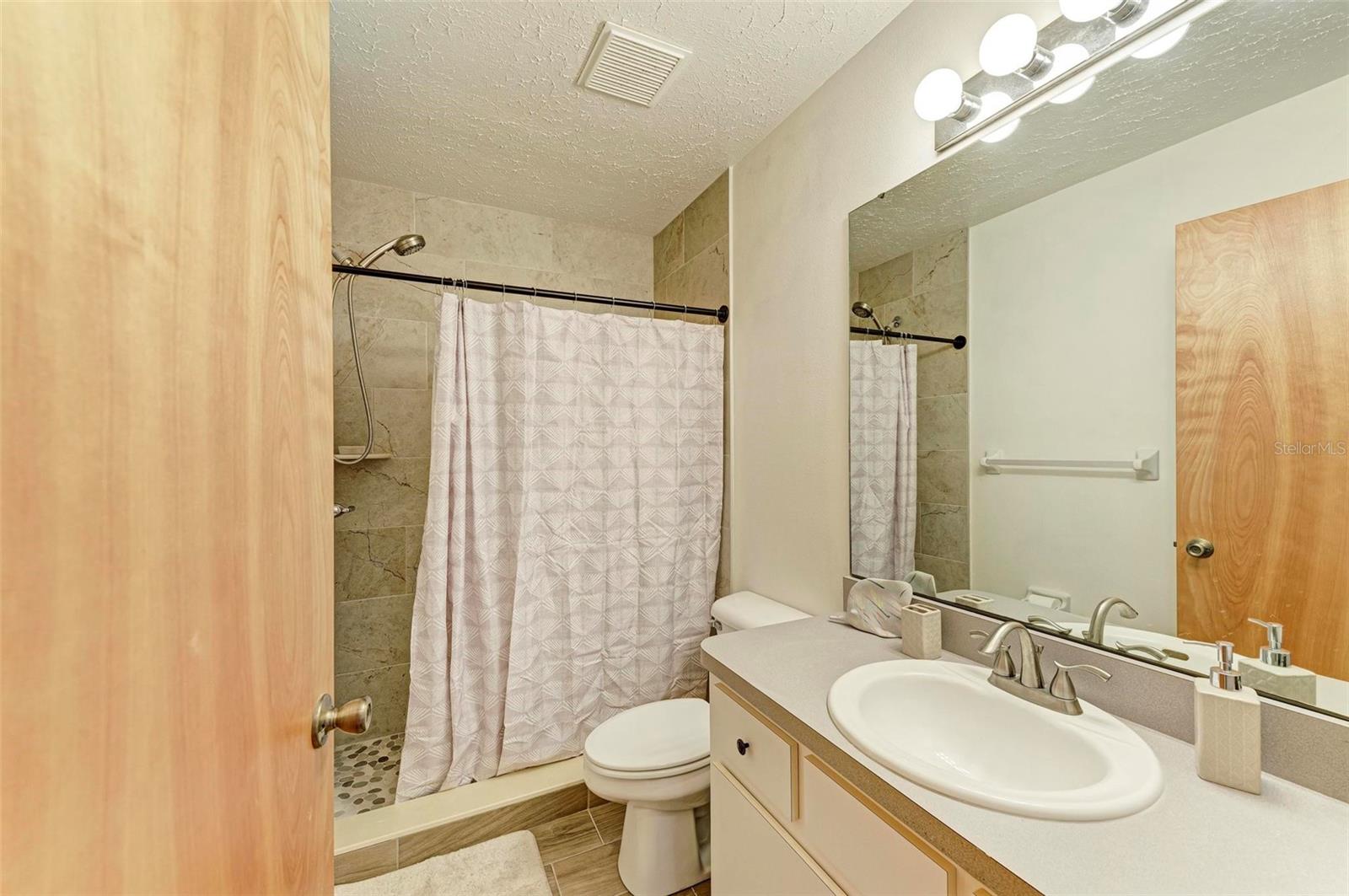 1640 SATURN RD, VENICE, FL, 34293