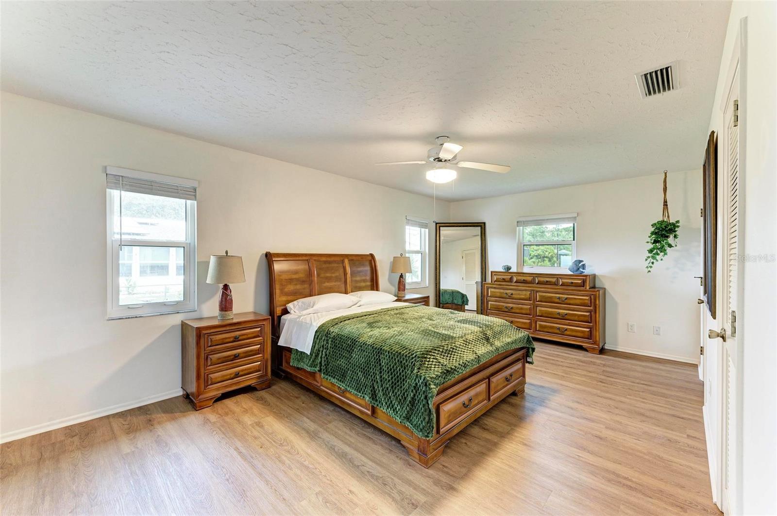 1640 SATURN RD, VENICE, FL, 34293