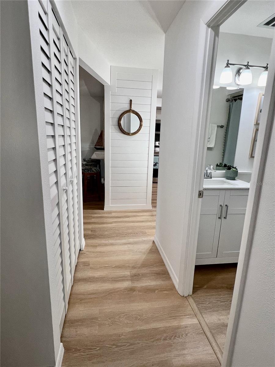 3504 BENEVA RD #206, SARASOTA, FL, 34232