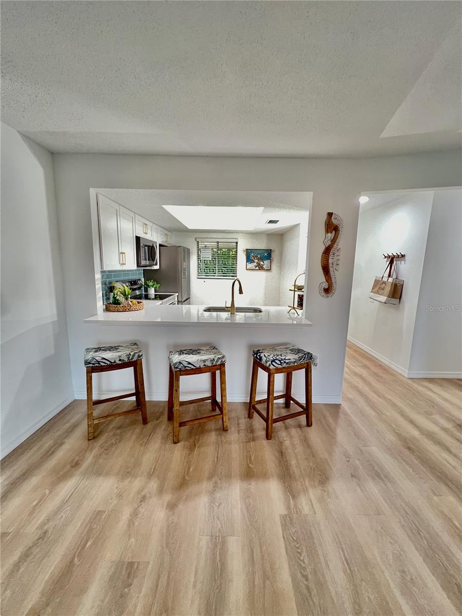 3504 BENEVA RD #206, SARASOTA, FL, 34232