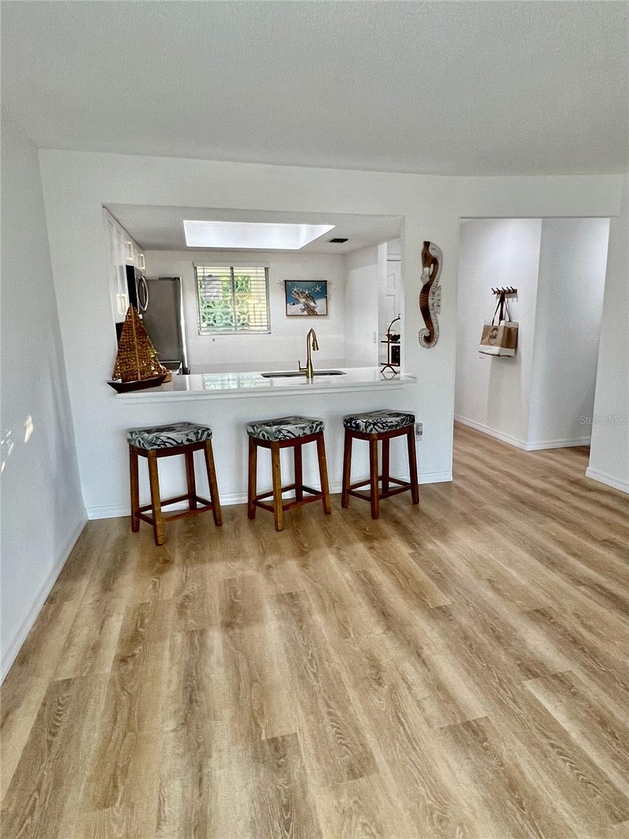 3504 BENEVA RD #206, SARASOTA, FL, 34232