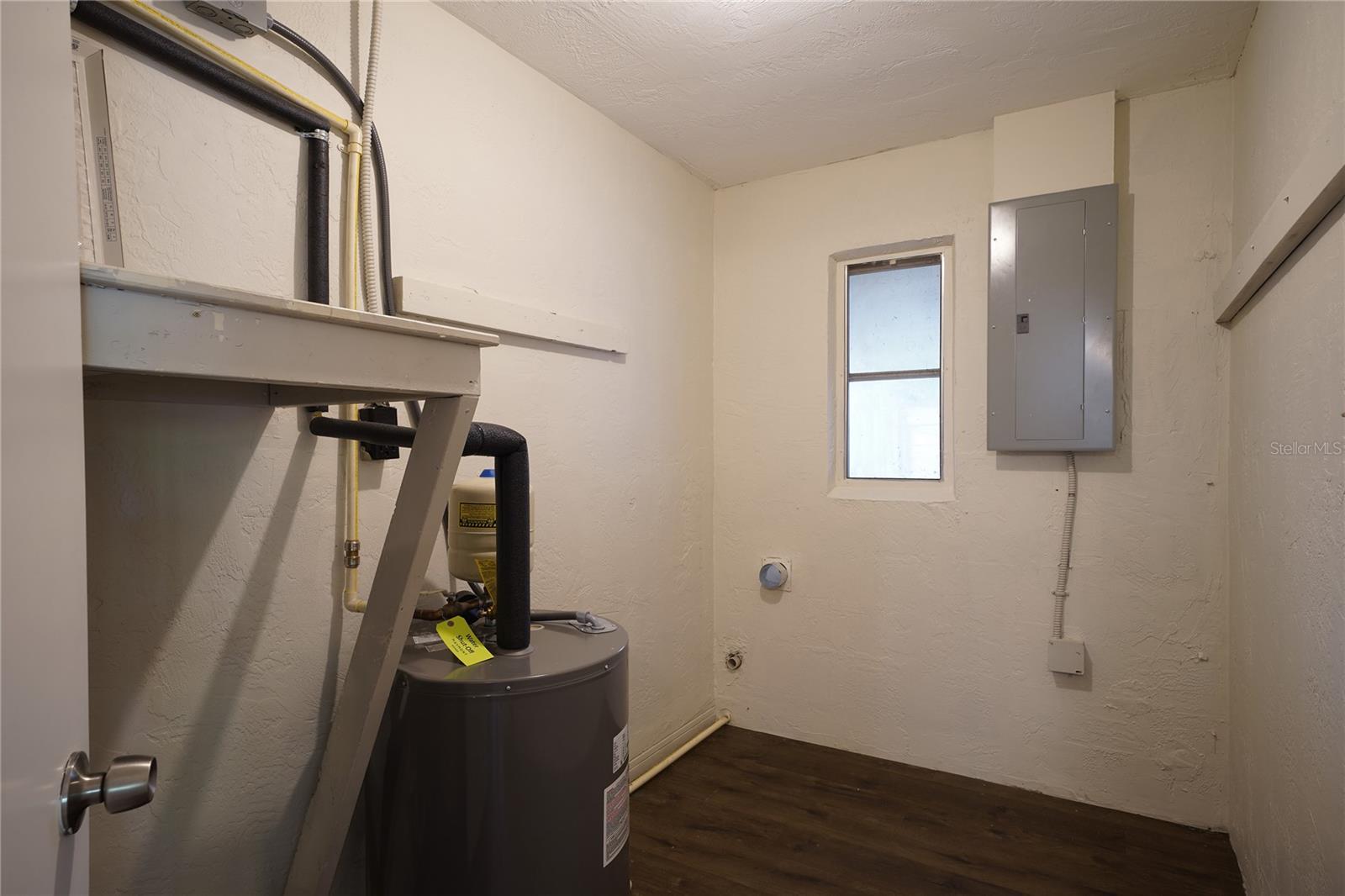 2312 32ND AVE N, ST PETERSBURG, FL, 33713