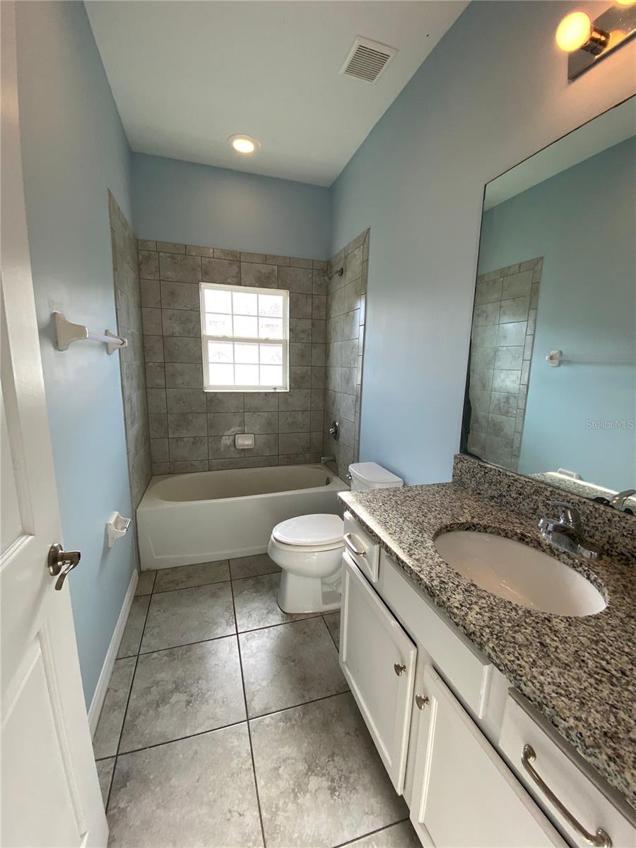 18235 EAU GALLIE CIR, PORT CHARLOTTE, FL, 33948