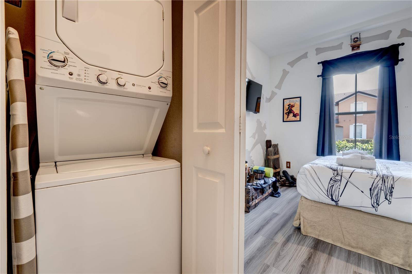 2720 ROADSTER, KISSIMMEE, FL, 34746