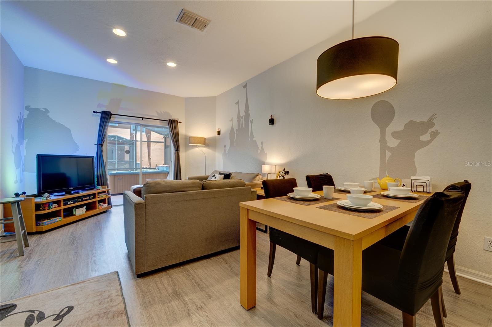 2720 ROADSTER, KISSIMMEE, FL, 34746