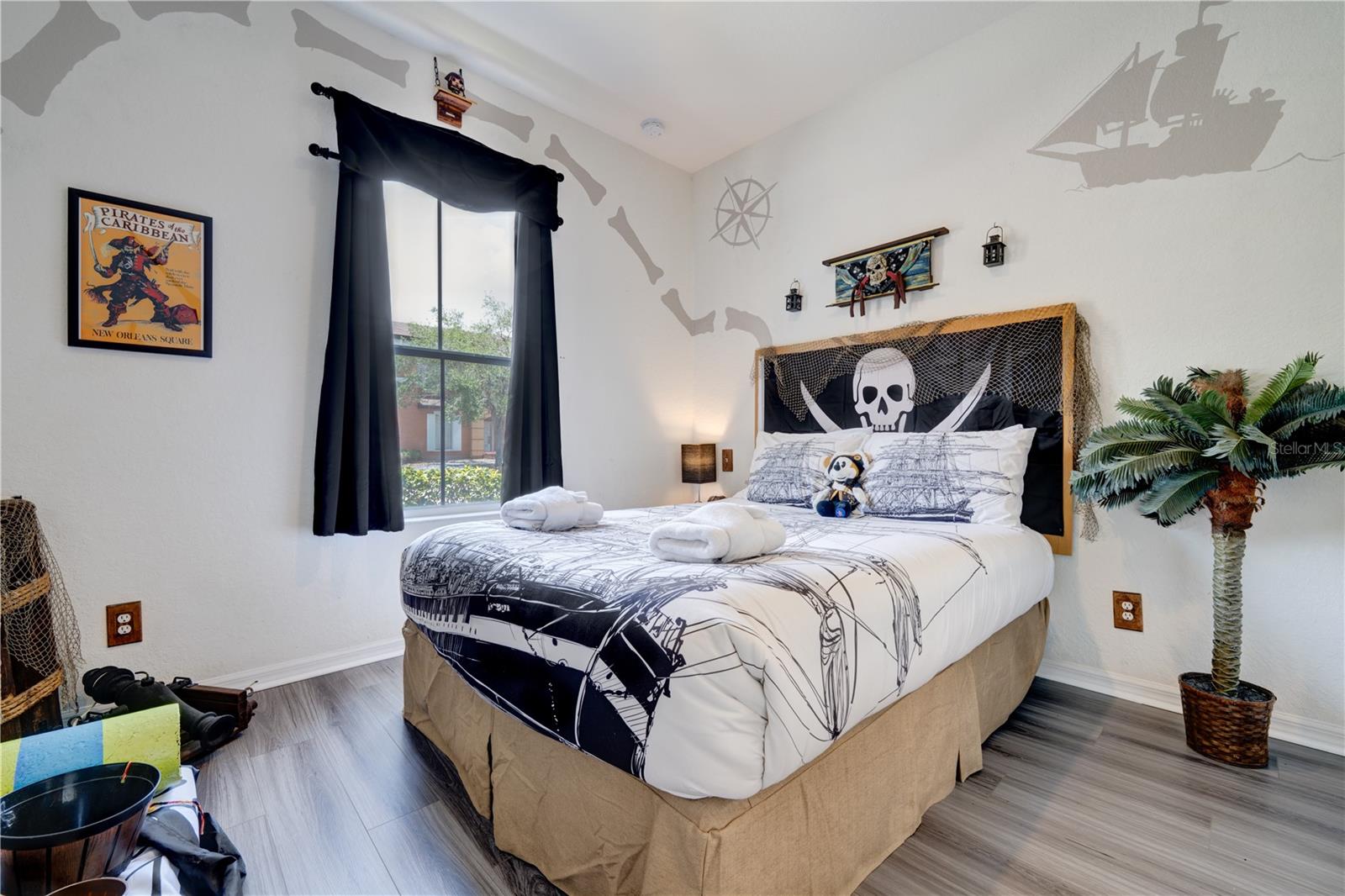 2720 ROADSTER, KISSIMMEE, FL, 34746