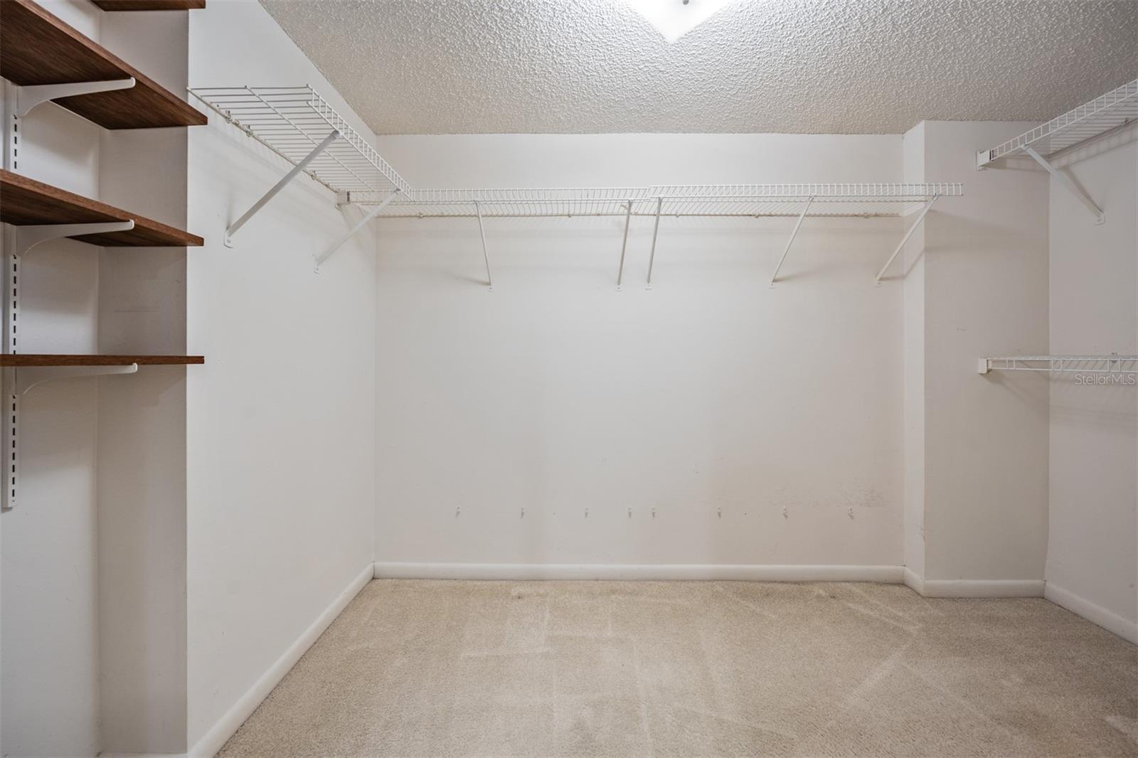 225 COUNTRY CLUB DR #1209, LARGO, FL, 33771