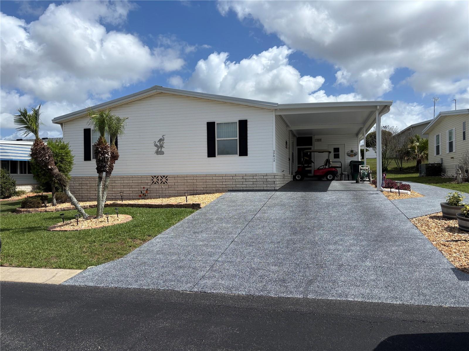 37613 NEUKOM AVE, ZEPHYRHILLS, FL, 33541