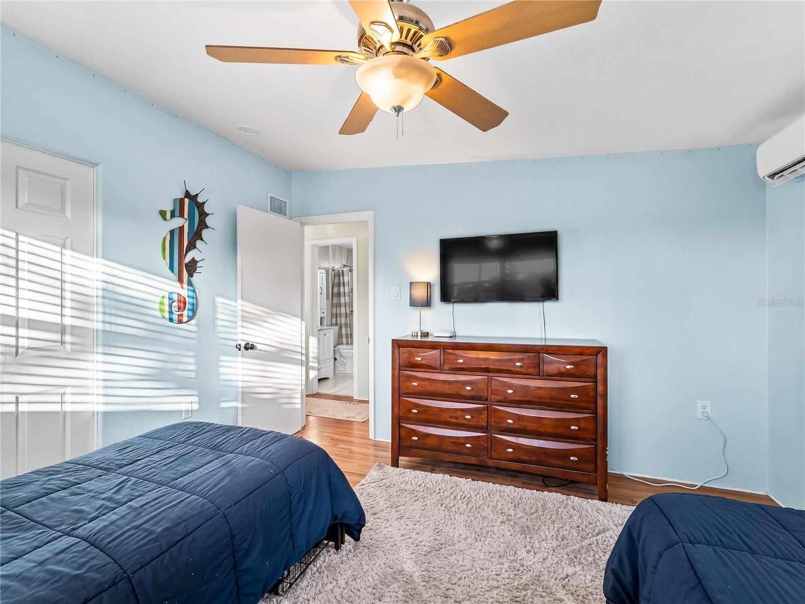 1328 JAMAICA RD, VENICE, FL, 34293