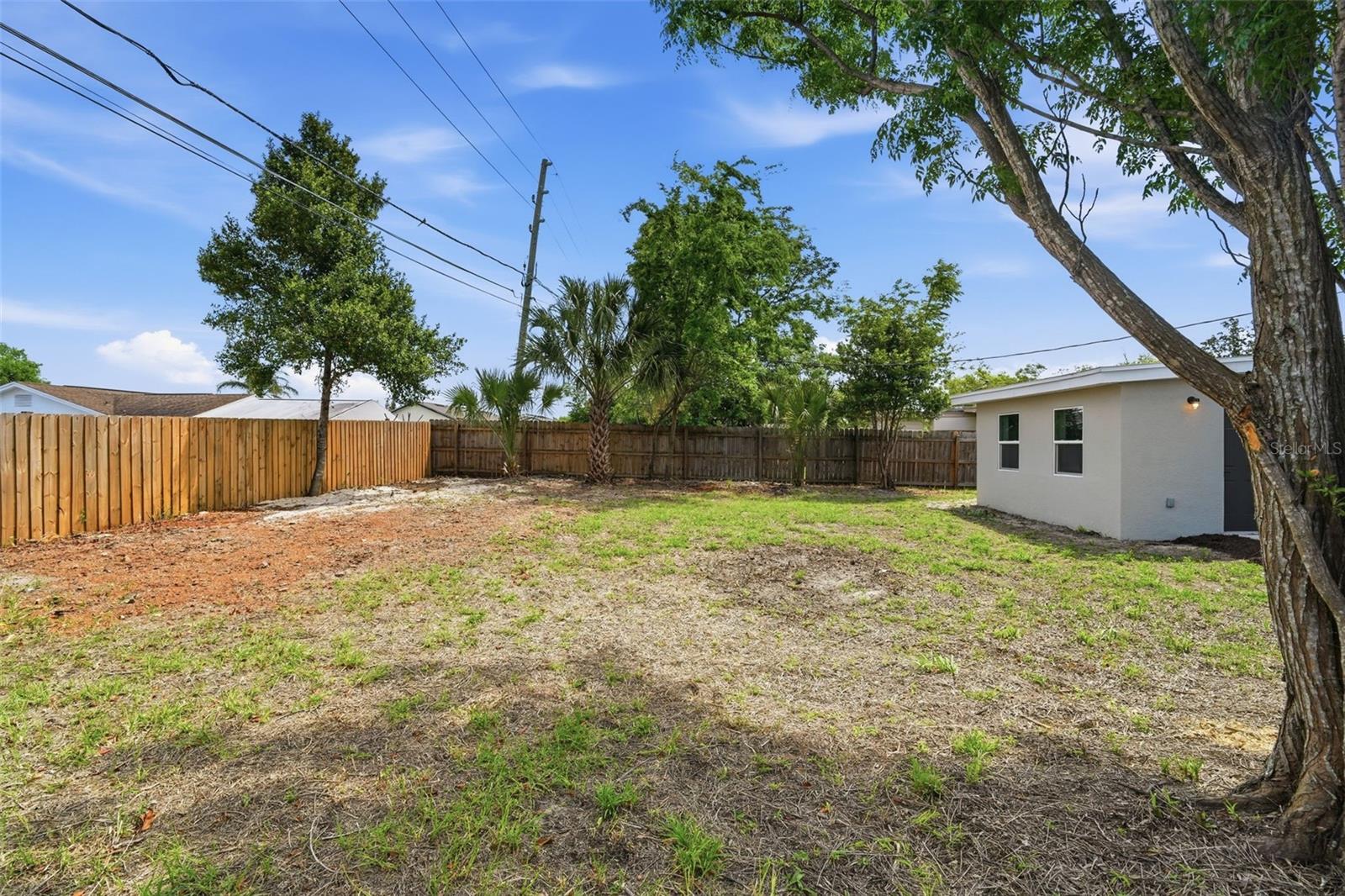 725 LOGAN DR, LONGWOOD, FL, 32750