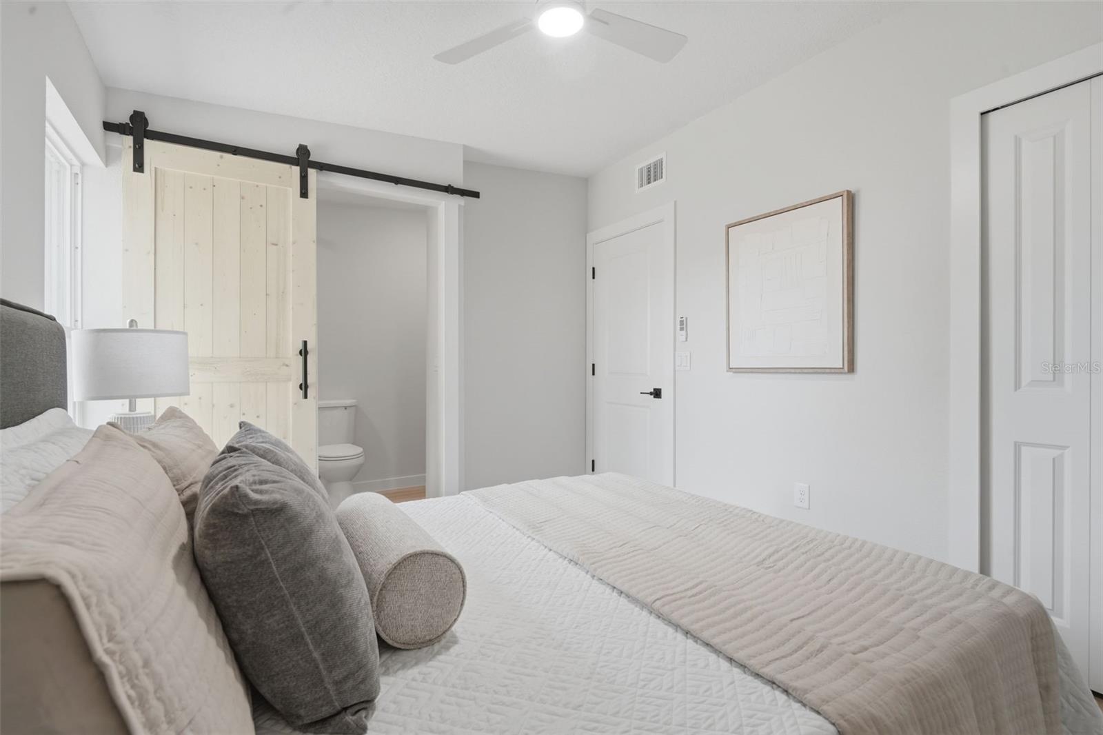 725 LOGAN DR, LONGWOOD, FL, 32750