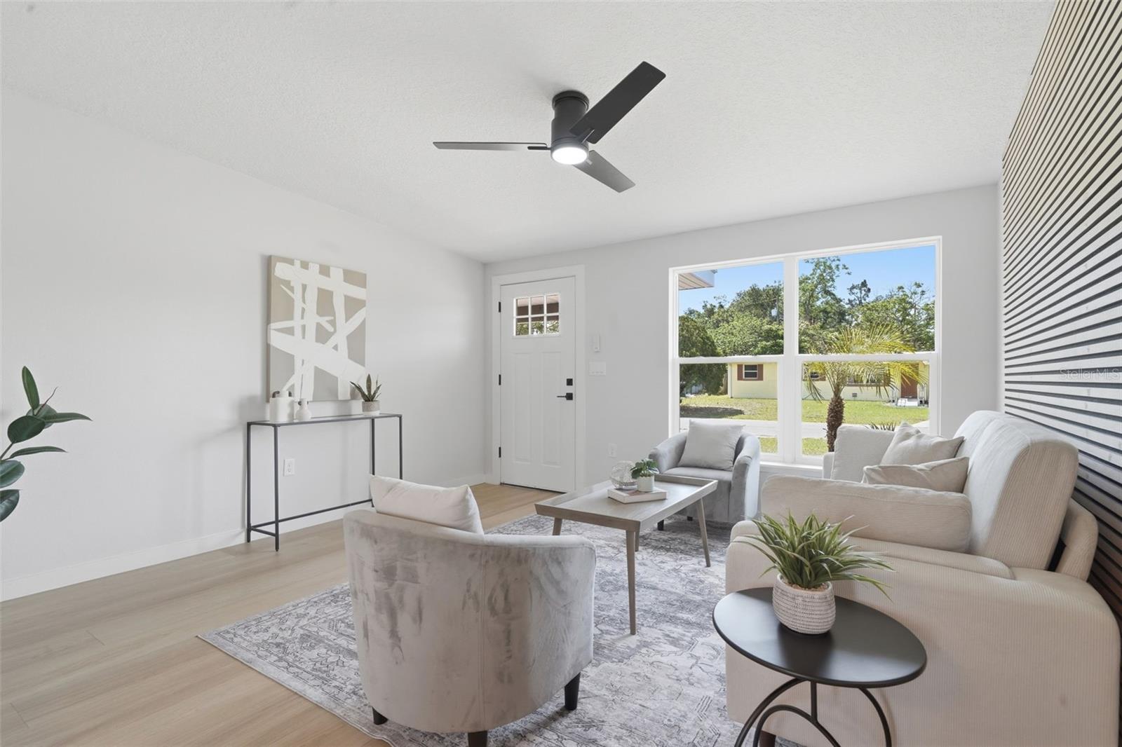 725 LOGAN DR, LONGWOOD, FL, 32750