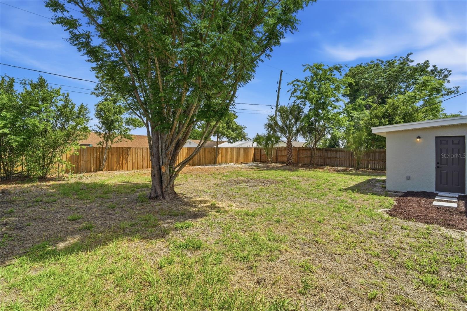 725 LOGAN DR, LONGWOOD, FL, 32750