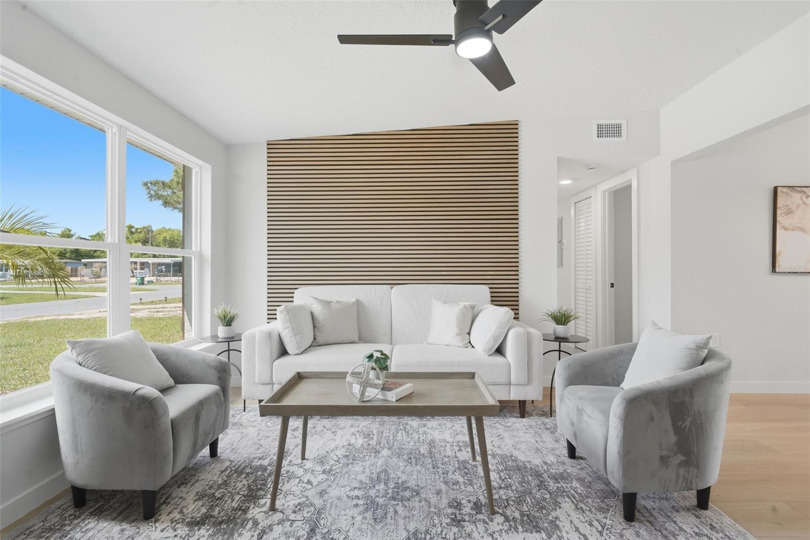 725 LOGAN DR, LONGWOOD, FL, 32750