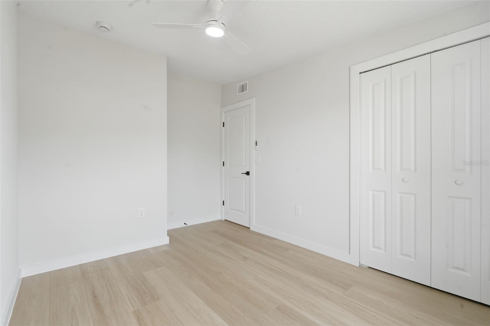 725 LOGAN DR, LONGWOOD, FL, 32750