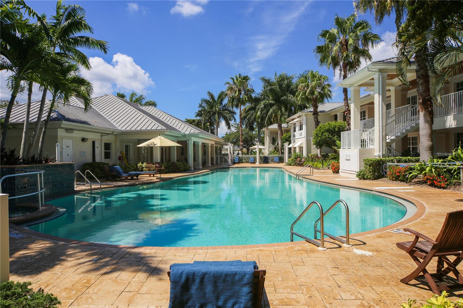 3702 54TH DR W #202, BRADENTON, FL, 34210