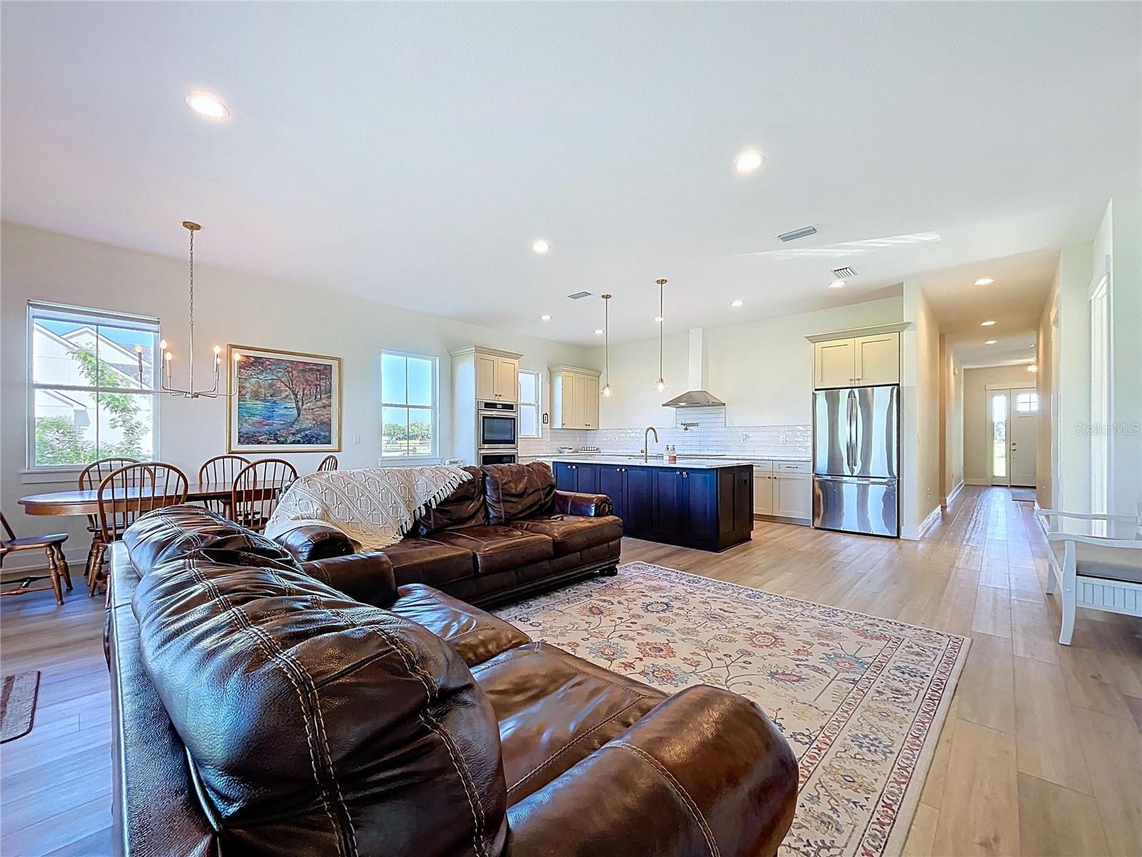 3063 ENGLISH RD, PLANT CITY, FL, 33567