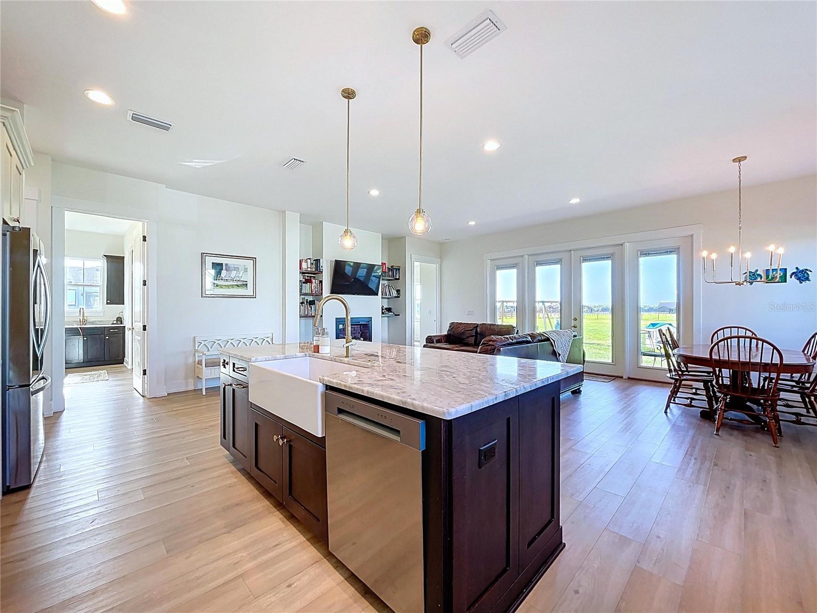 3063 ENGLISH RD, PLANT CITY, FL, 33567