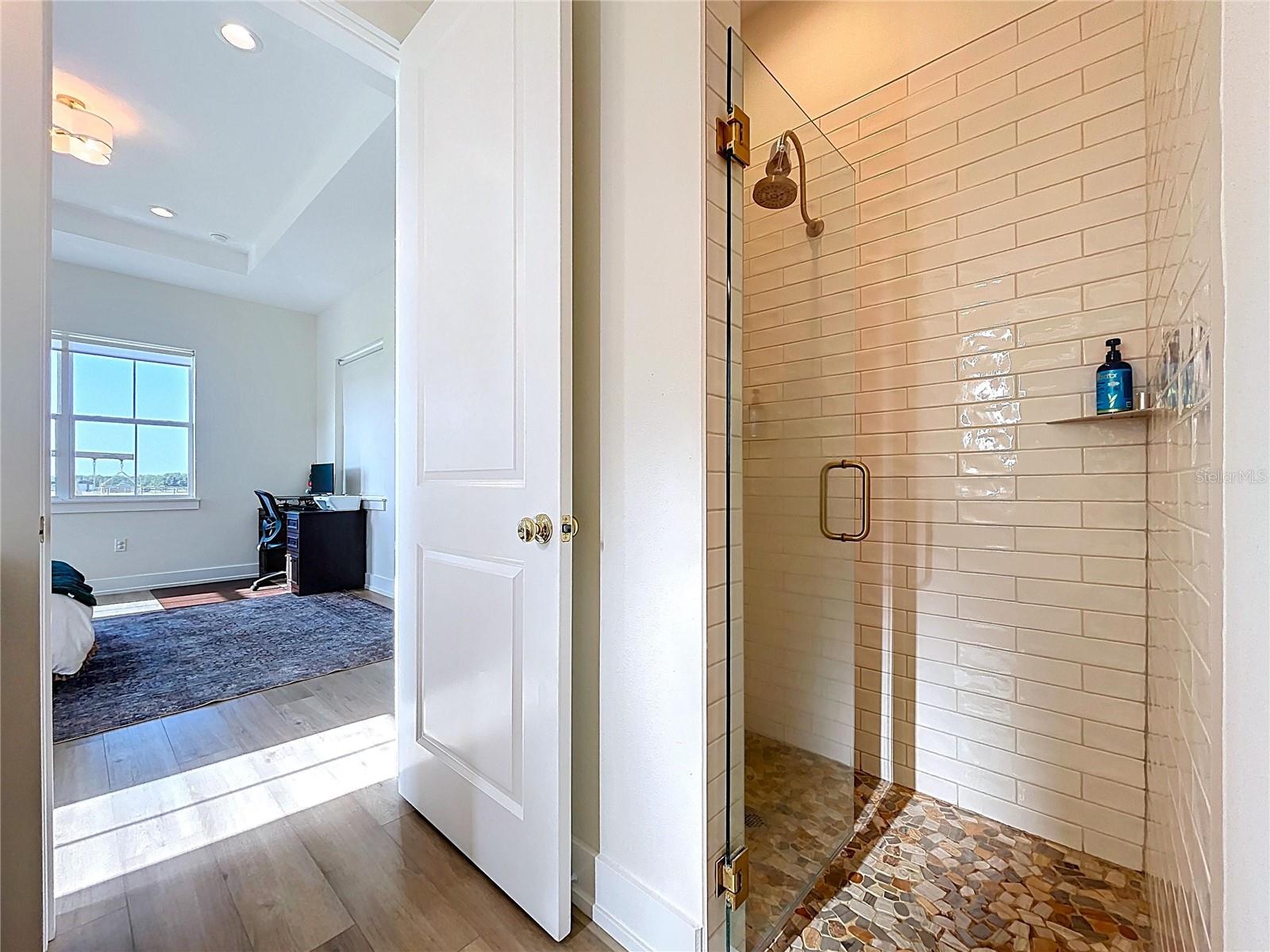 3063 ENGLISH RD, PLANT CITY, FL, 33567