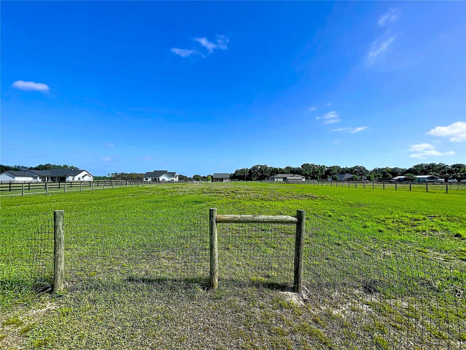 3063 ENGLISH RD, PLANT CITY, FL, 33567