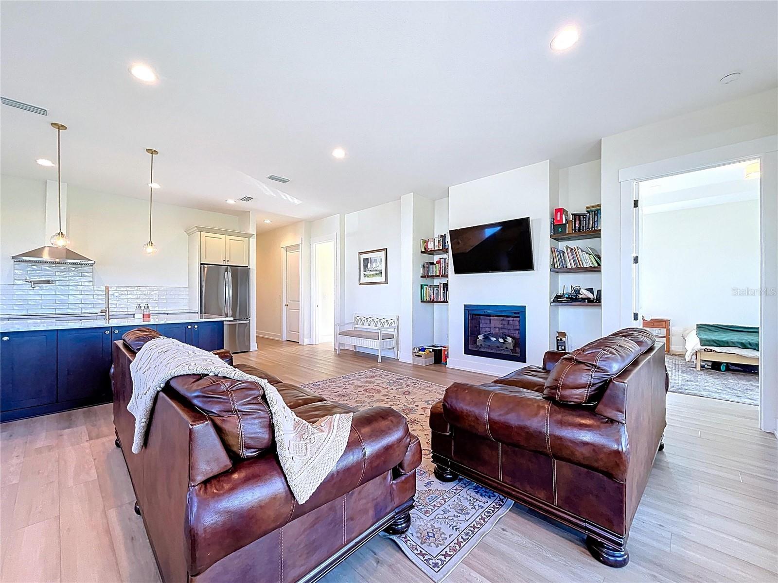 3063 ENGLISH RD, PLANT CITY, FL, 33567