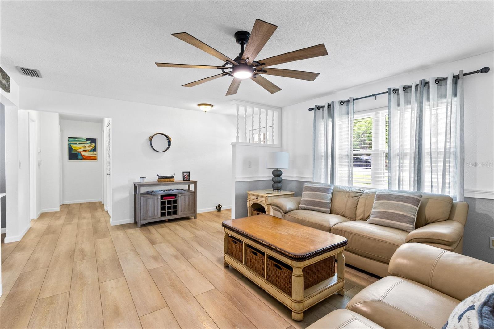 680 N APACHE CIR, DELTONA, FL, 32725