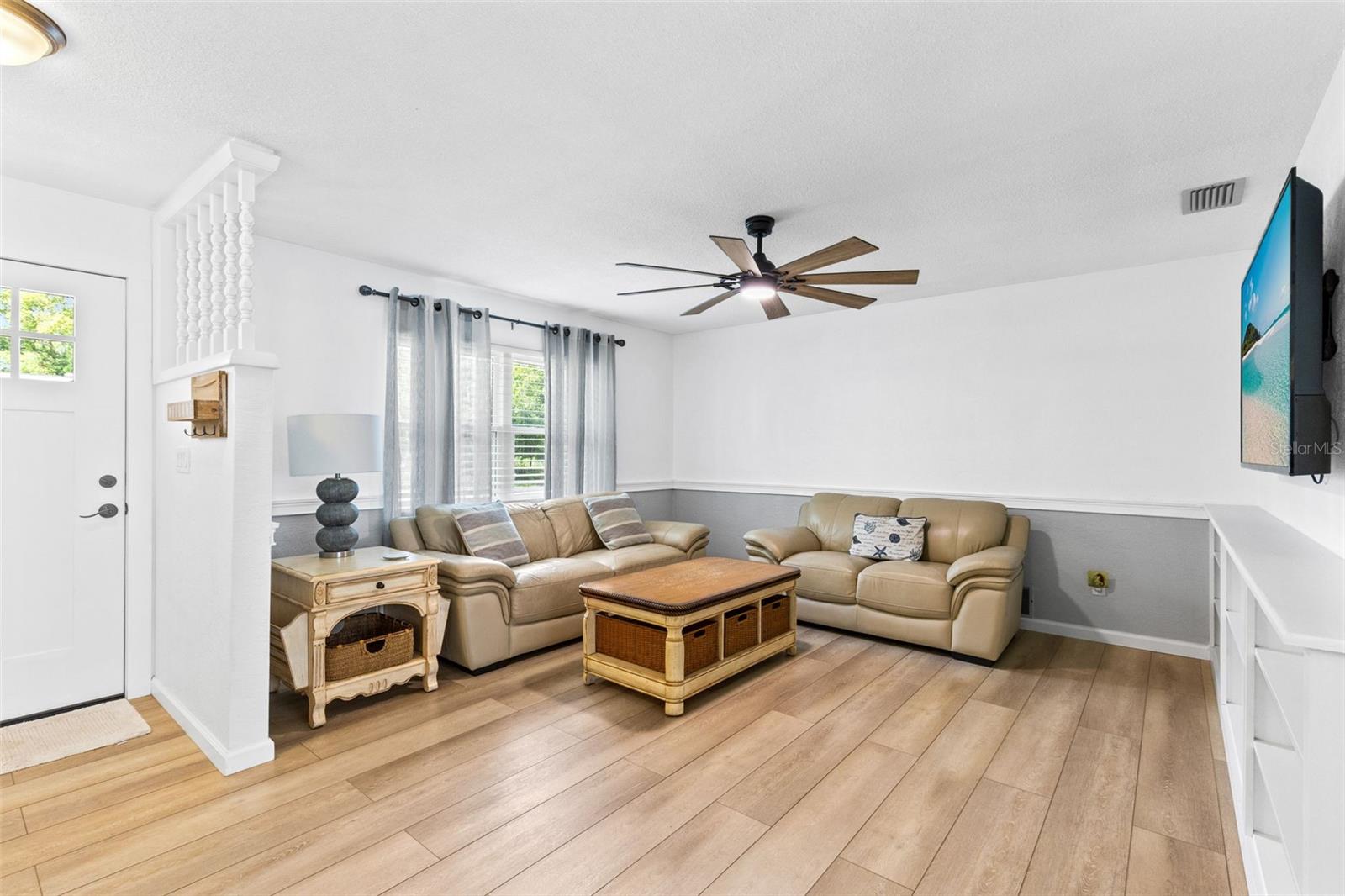 680 N APACHE CIR, DELTONA, FL, 32725