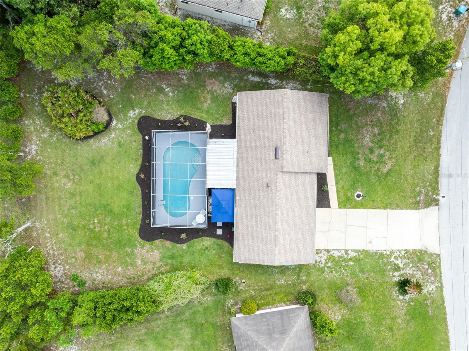 680 N APACHE CIR, DELTONA, FL, 32725