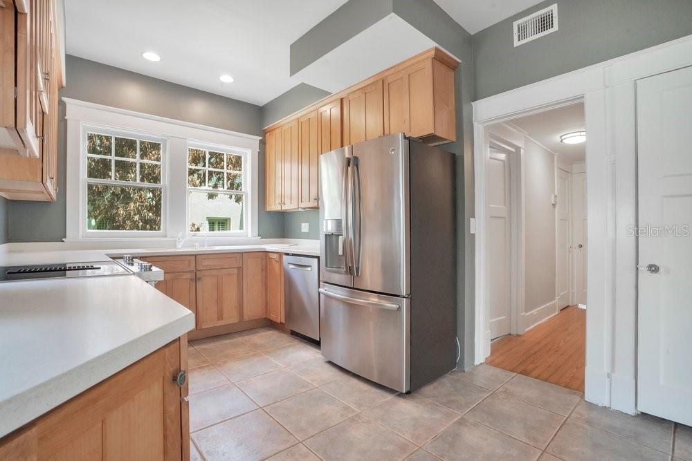 1565 FOREST AVE, WINTER PARK, FL, 32789