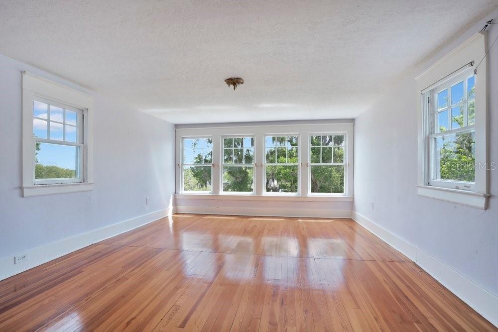 1565 FOREST AVE, WINTER PARK, FL, 32789