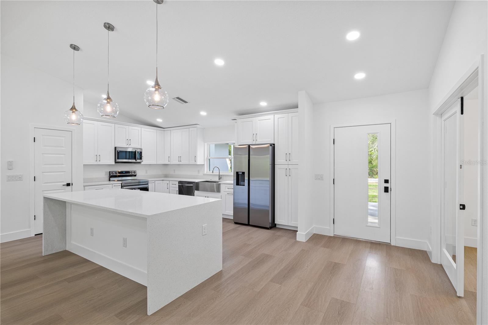 2812 W GASPAR DR, CITRUS SPRINGS, FL, 34433