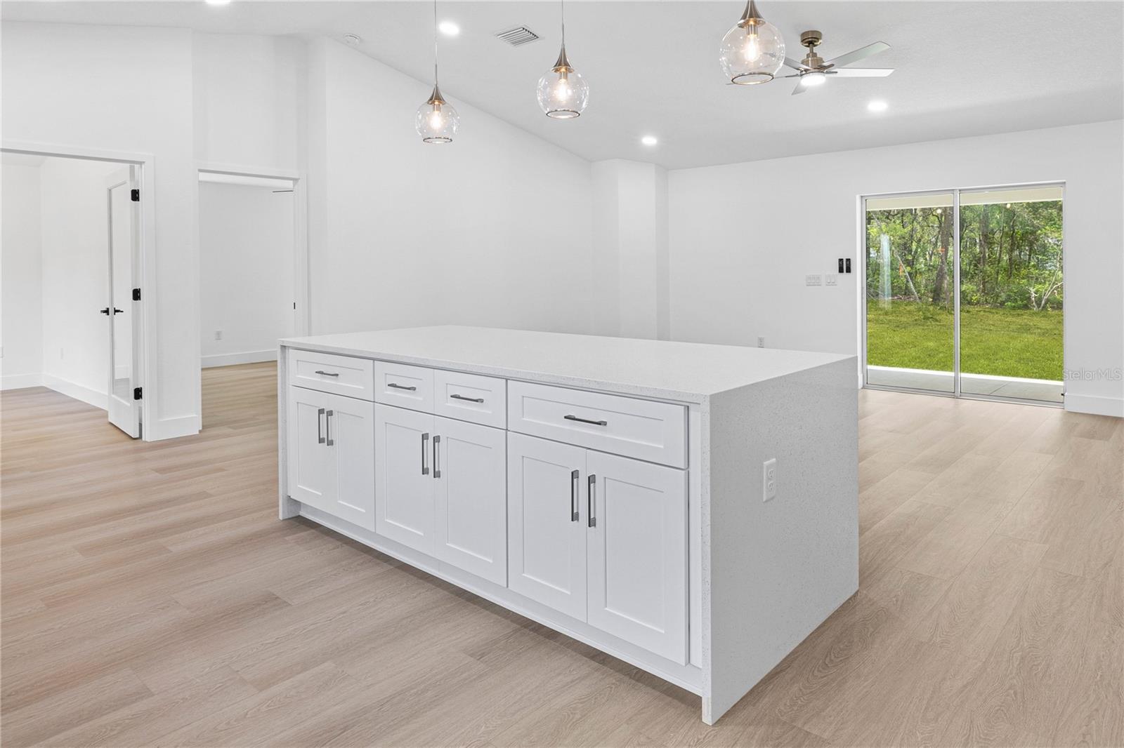 2812 W GASPAR DR, CITRUS SPRINGS, FL, 34433