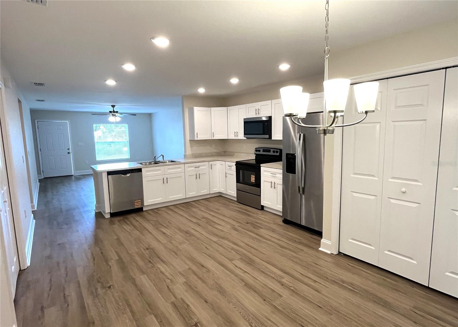 319 DIXIE HWY, AUBURNDALE, FL, 33823