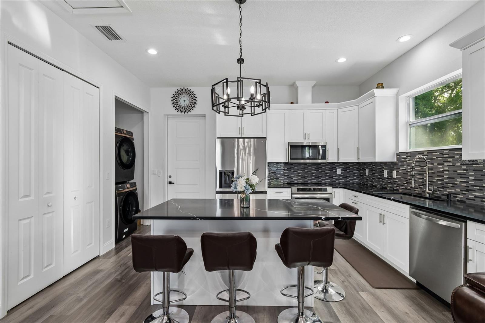 106 W 122ND AVE, TAMPA, FL, 33612